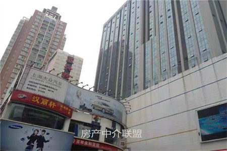 阳光海岸3室2厅1卫68万105m2出售送车库